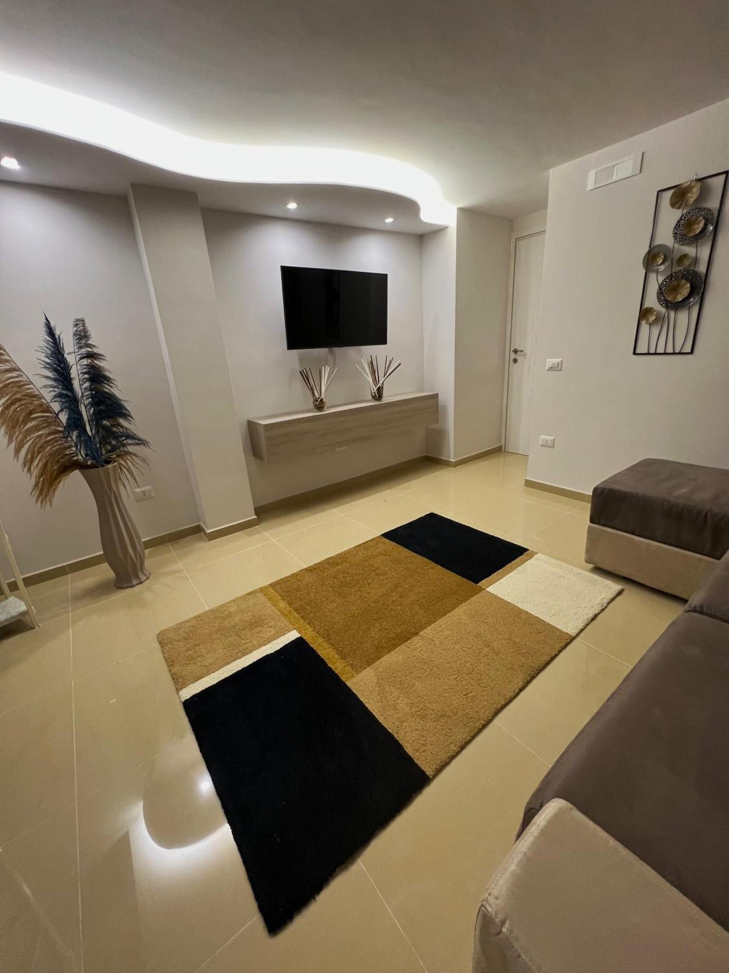 L'Ospite Napoletano Apartman Nápoly Kültér fotó